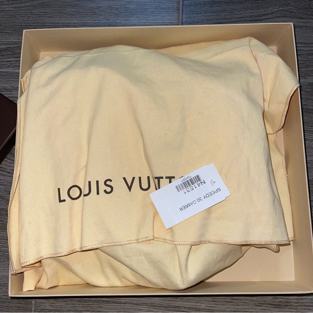 Louis Vuitton Authentic Speedy 30 Damier Ebene - Picture 6 of 10